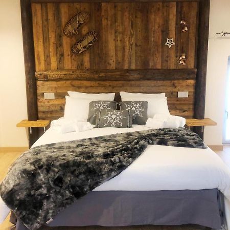 Domus Apartments Αόστα Εξωτερικό φωτογραφία